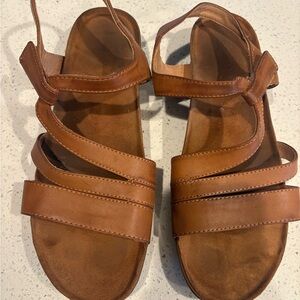 BareTraps Brown Strappy Sandals
